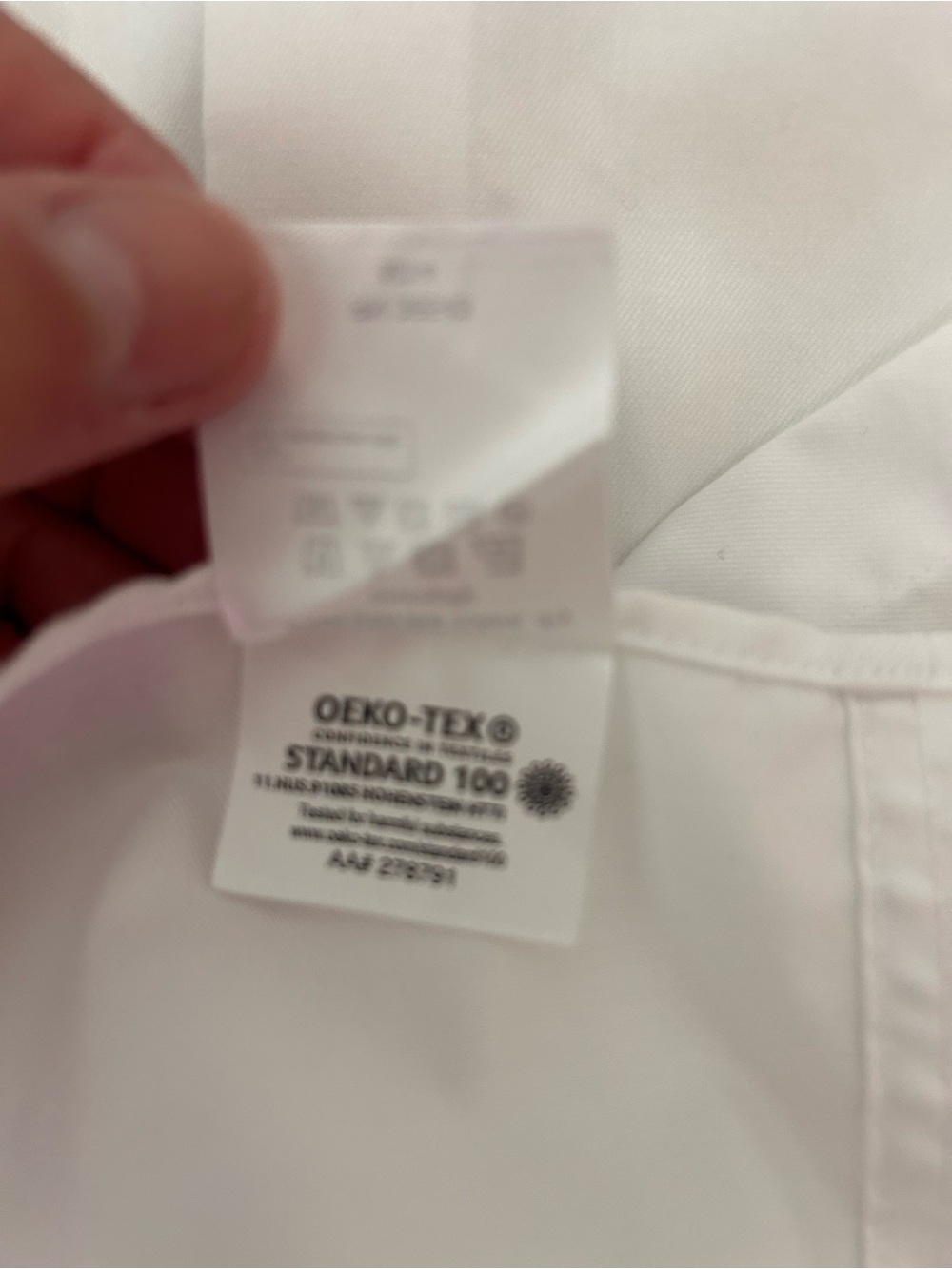 NWOT Calvin Klein wrinkle free button down - Picture 7 of 7